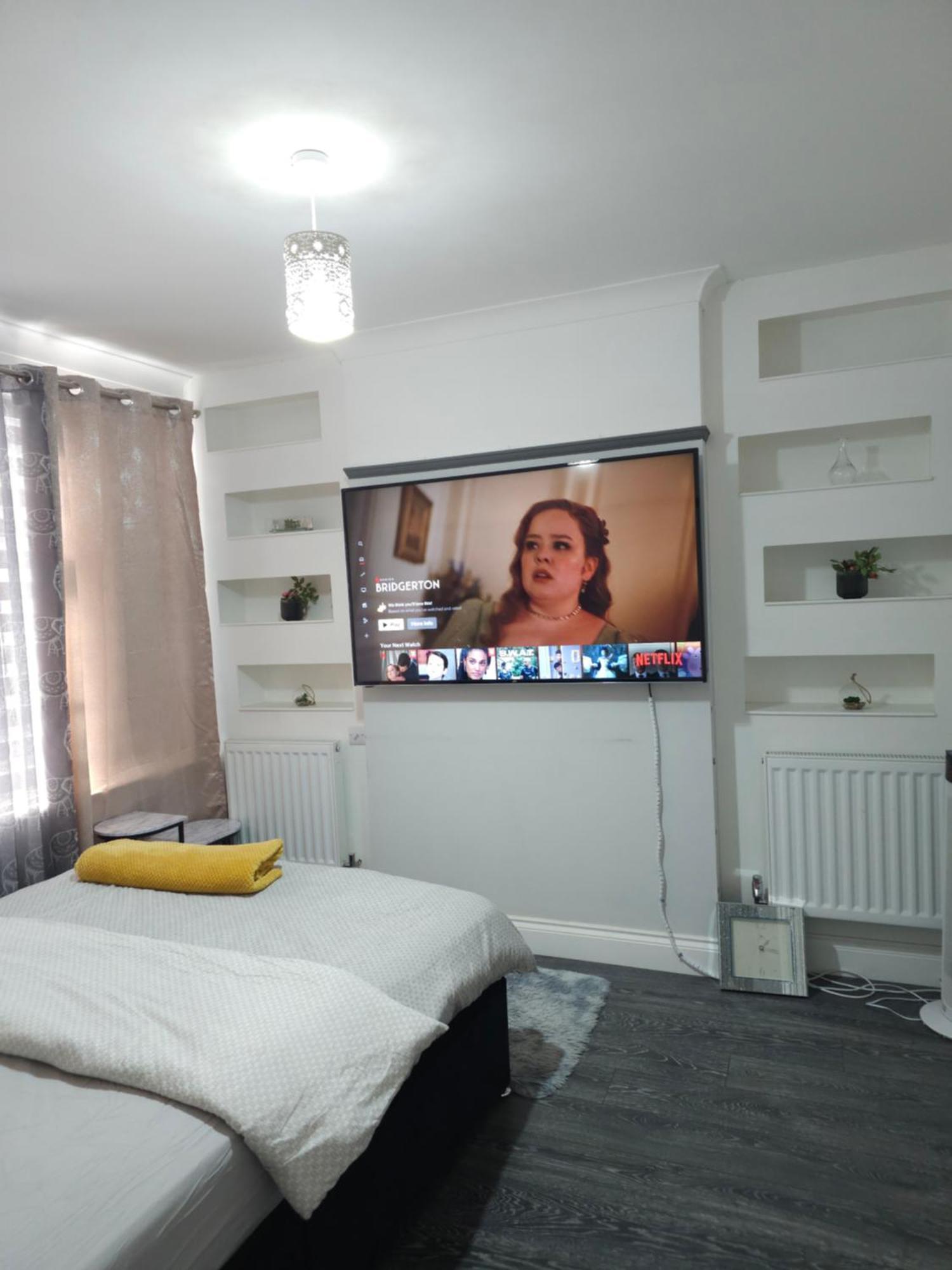 Dem'S Lodge Dagenham Dış mekan fotoğraf
